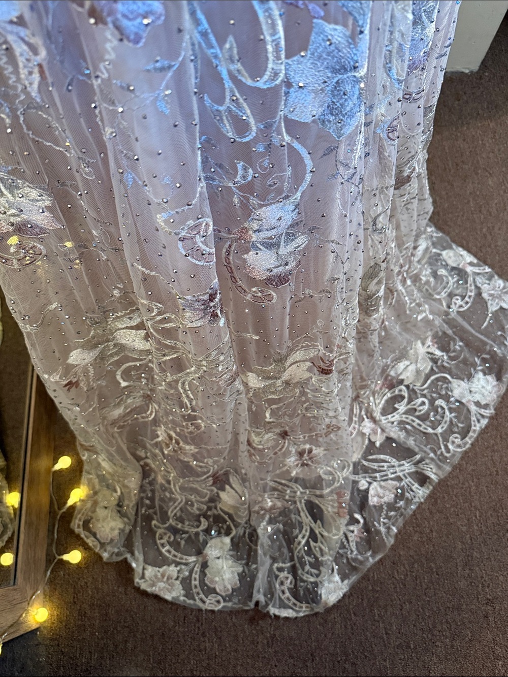 MAC DUGGAL
Pink Queen Anne Puff Sleeve Embroidered A-Line Gown - Picture 13 of 15